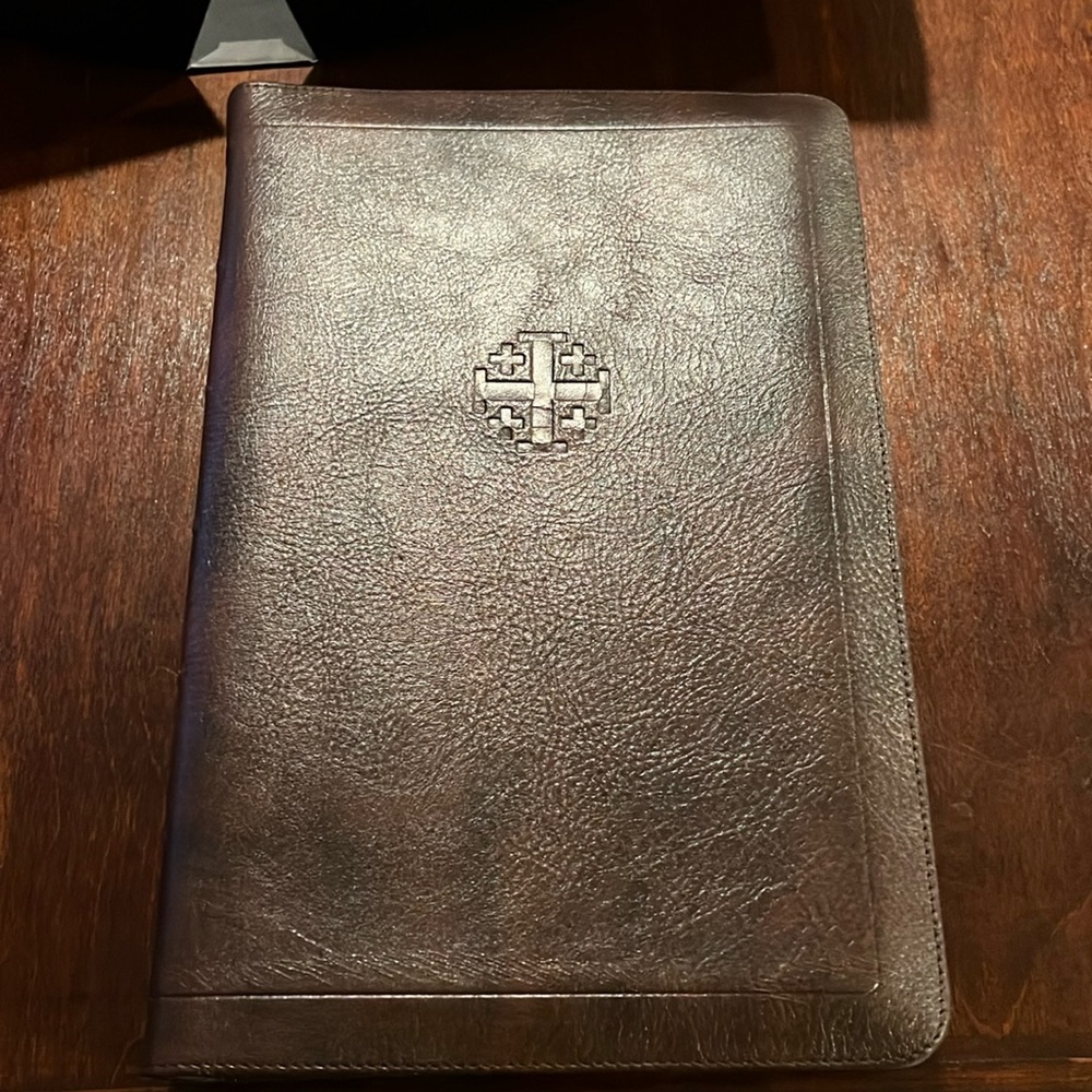 Schuyler NASB 1995 in marbled calfskin.